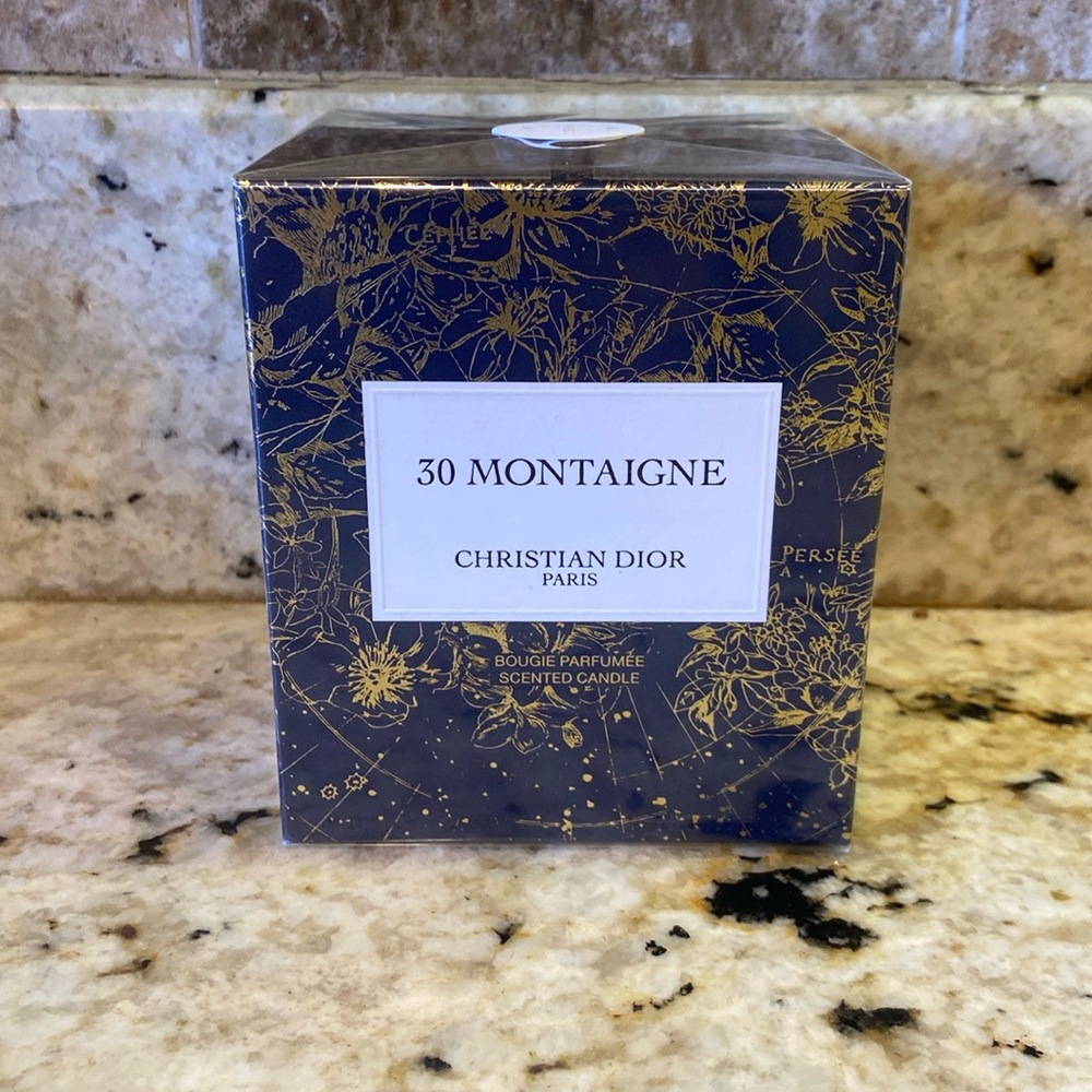Dior 30 Montaigne Candle